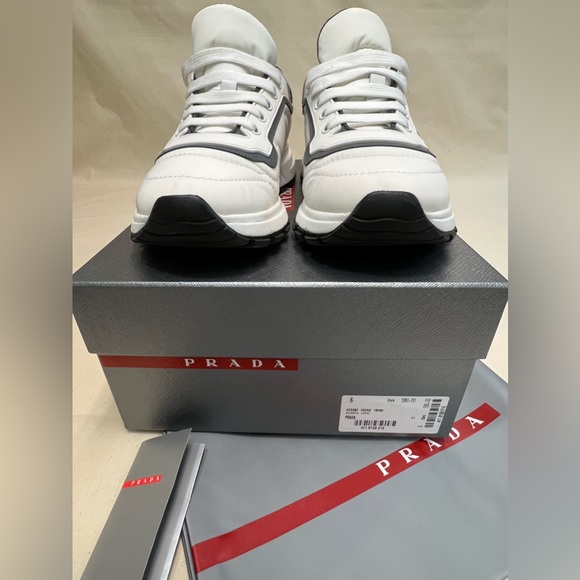 PRADA NIB 4E3382  WHITE NYLON GRAY GABARDINE LOGO SNEAKERS  US7  UK6  IT40 NWT - Picture 6 of 15